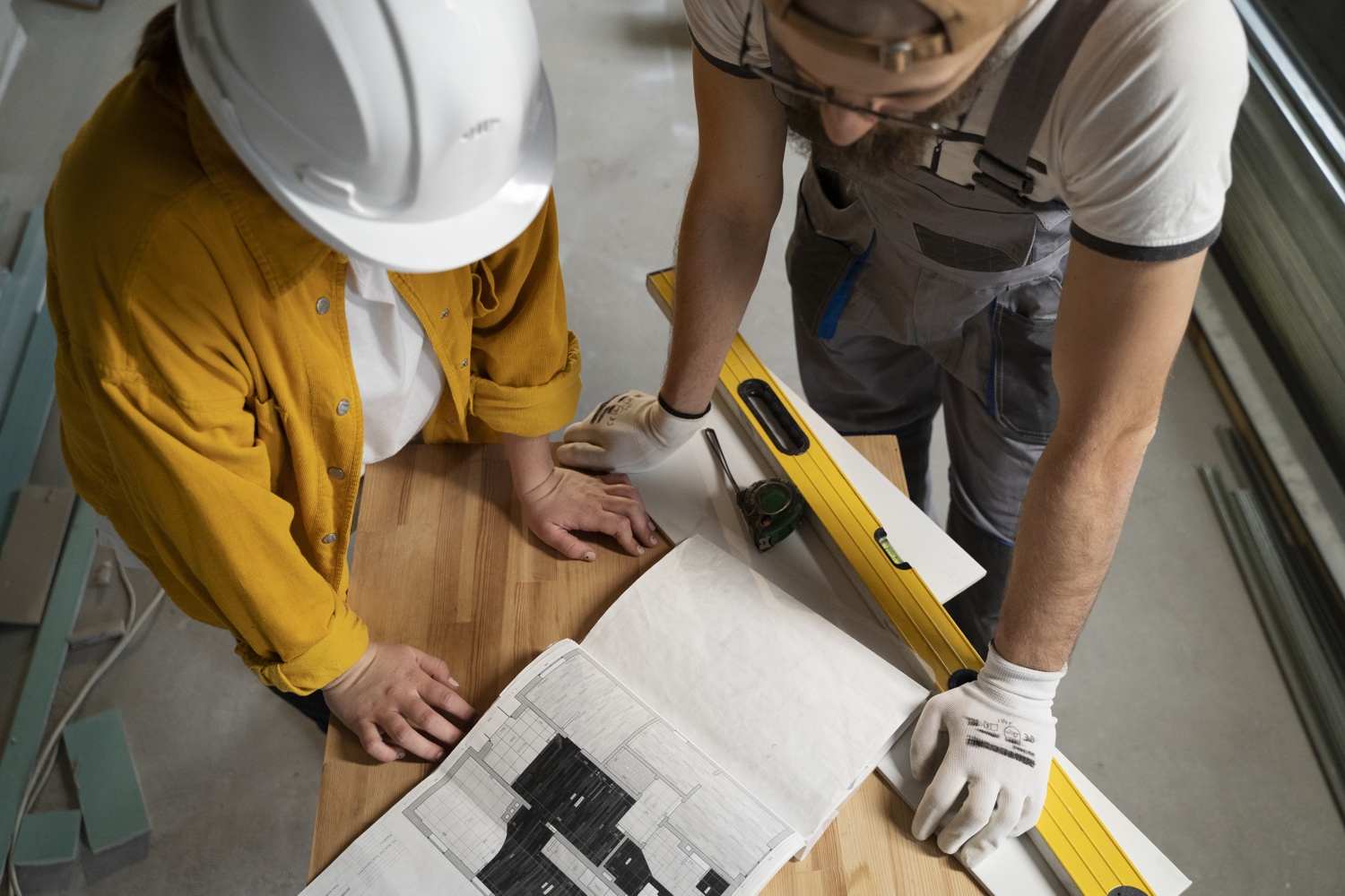 Hiring Independent Survey Contractors for Building Construction in Ontario: Precision for Project Success